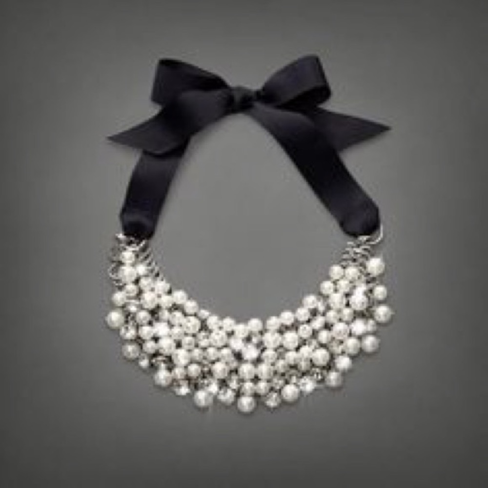 Pearl and Shine Navy Ribbon Necklace